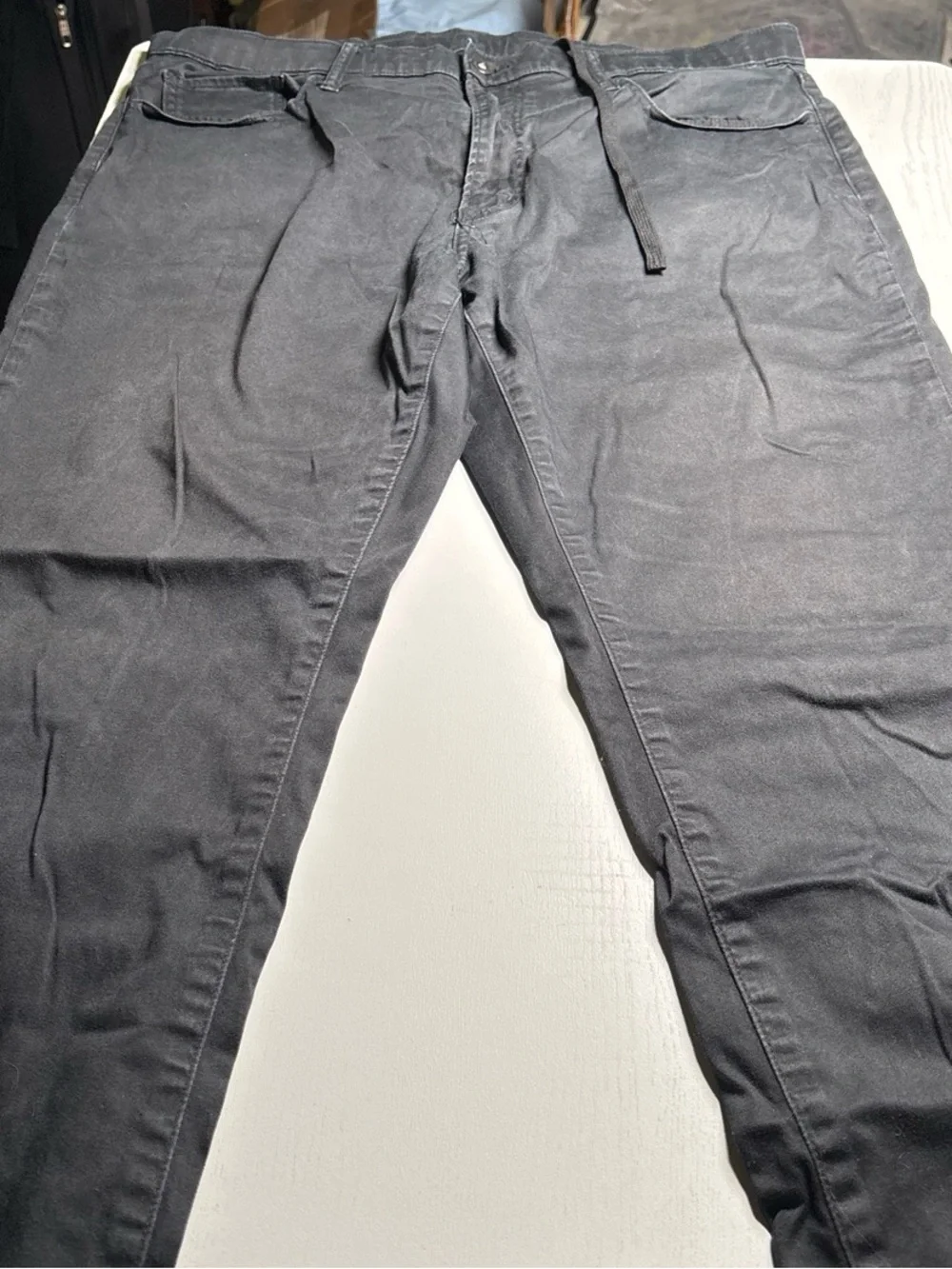 Uniqlo Men's Slim Black Drawstring Jeans